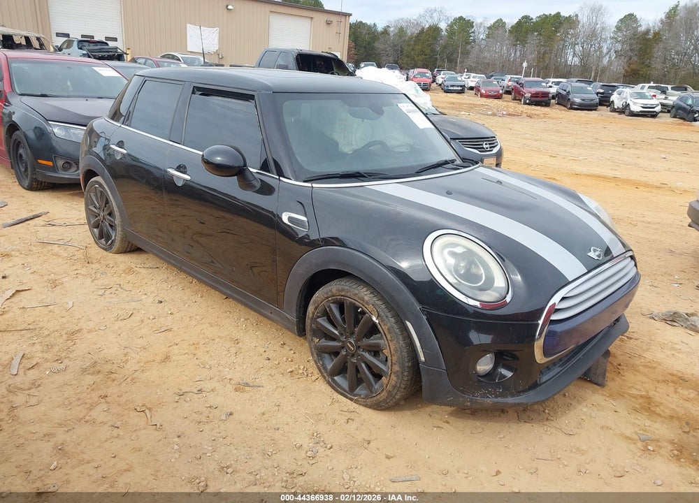 2015 MINI HARDTOP COOPER VIN: WMWXS5C52FT826978