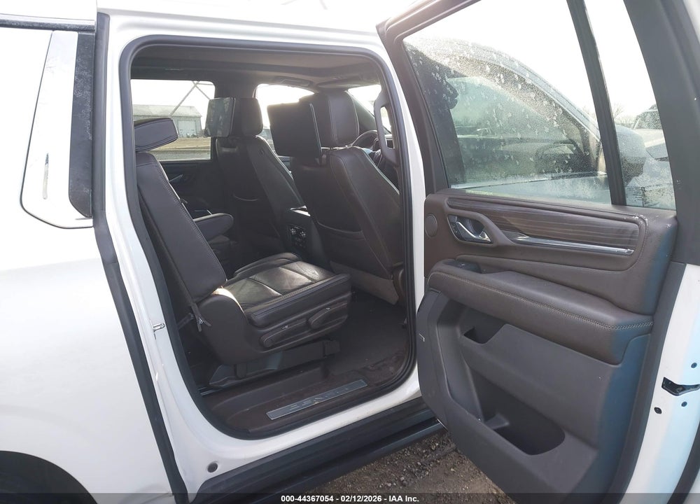 2021 GMC YUKON XL 4WD DENALI VIN: 1GKS2JKL7MR182091