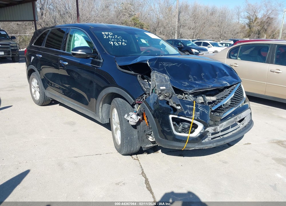 2017 KIA SORENTO 2.4L L VIN: 5XYPG4A30HG299876