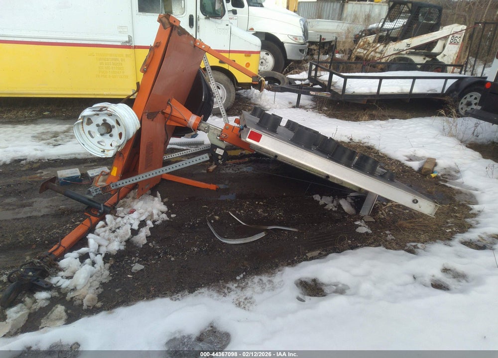 2018 TRAILER WORK AREA PROTECTION ARROW BOARD VIN: 1P91E0717JG301836