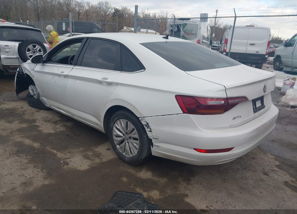 2019 VOLKSWAGEN JETTA 1.4T R-LINE/1.4T S/1.4T SE VIN: 3VWC57BUXKM270325