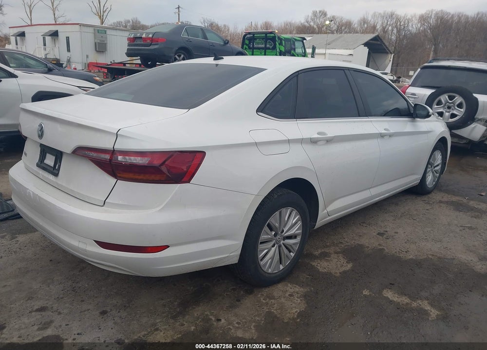 2019 VOLKSWAGEN JETTA 1.4T R-LINE/1.4T S/1.4T SE VIN: 3VWC57BUXKM270325