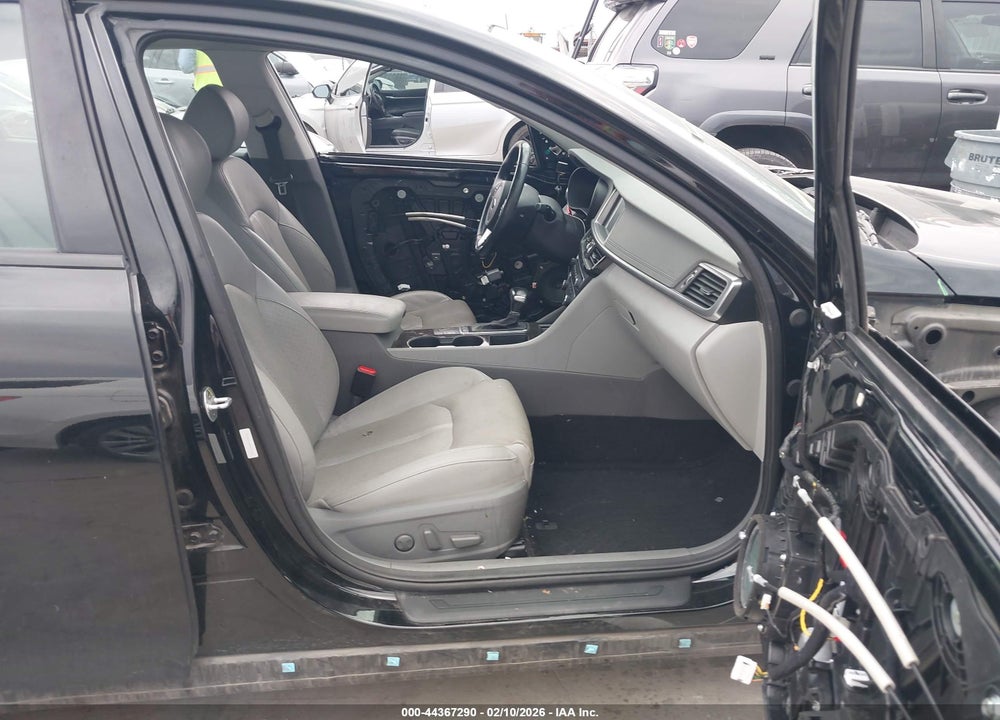 2016 KIA OPTIMA EX VIN: 5XXGU4L32GG074660