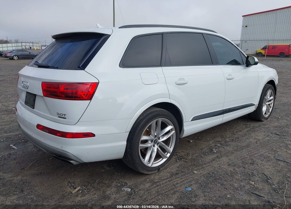 2017 AUDI Q7 3.0T PREMIUM VIN: WA1VAAF72HD024943