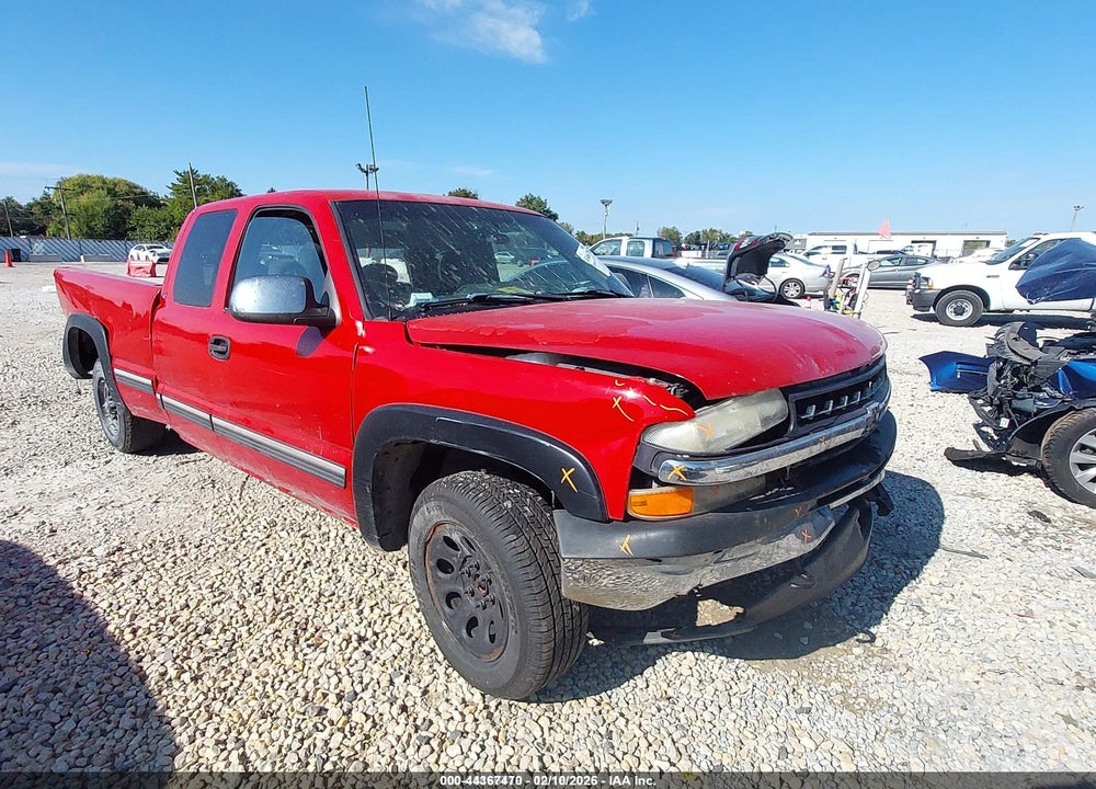 2000 CHEVROLET SILVERADO 1500 LS VIN: 1GCEK19TXYE115870