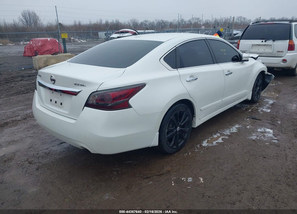 2015 NISSAN ALTIMA 3.5 SL VIN: 1N4BL3AP7FC180135