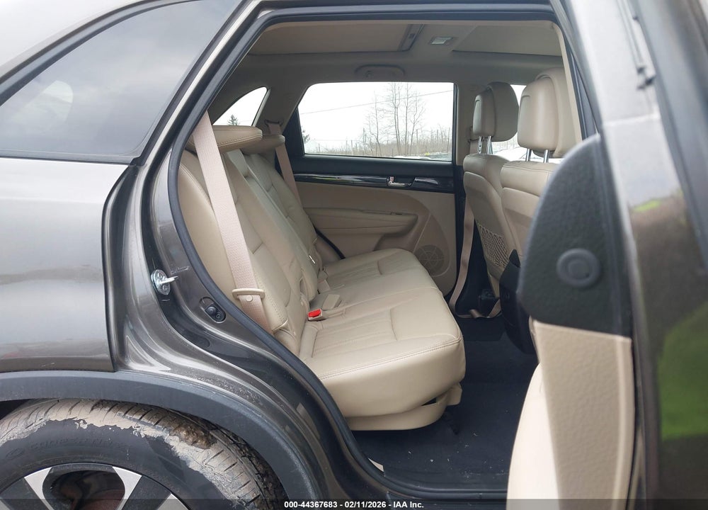 2012 KIA SORENTO EX V6 VIN: 5XYKU4A21CG276836