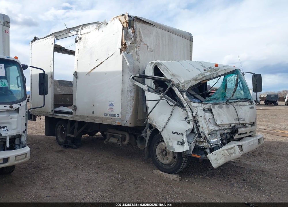 2011 ISUZU NPR HD DSL REG VIN: JALC4W160B7002749
