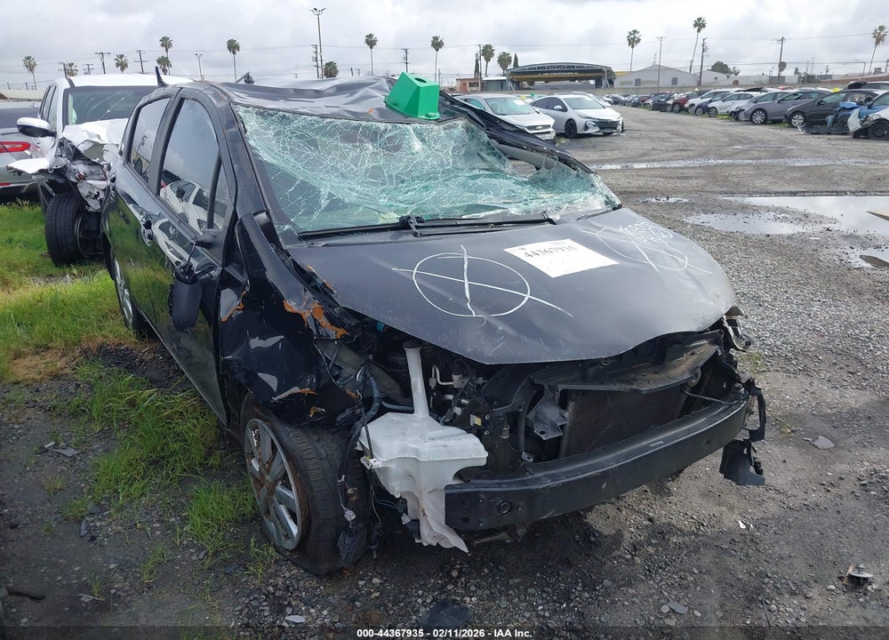 2016 TOYOTA YARIS LE VIN: VNKKTUD38GA059871