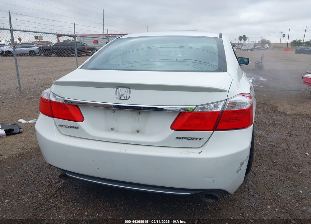 2015 HONDA ACCORD SPORT VIN: 1HGCR2F51FA251924