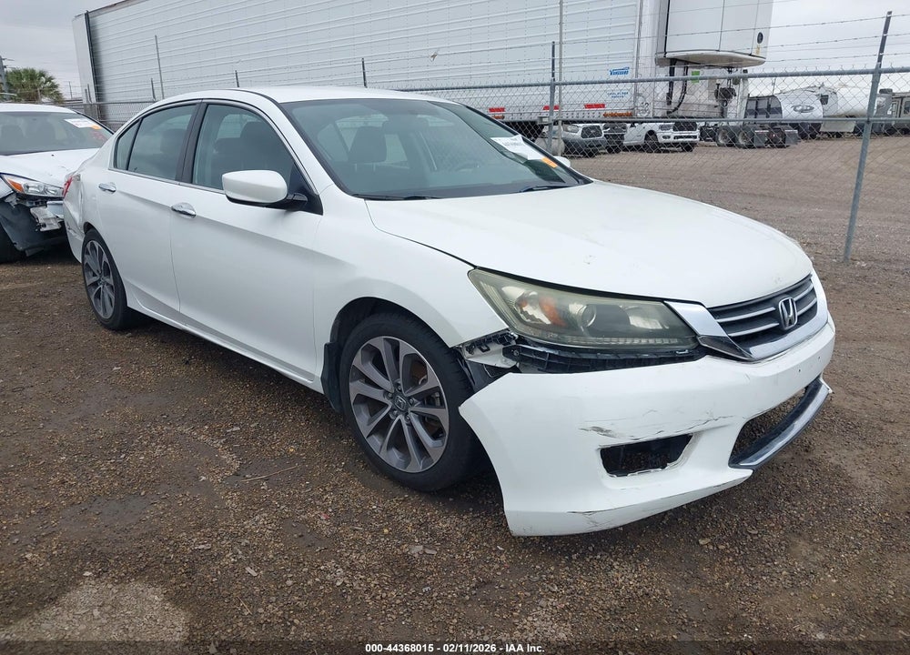 2015 HONDA ACCORD SPORT VIN: 1HGCR2F51FA251924
