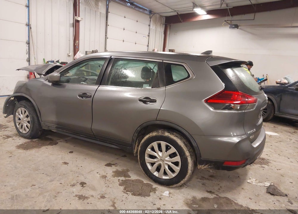 2017 NISSAN ROGUE S VIN: KNMAT2MV0HP618662