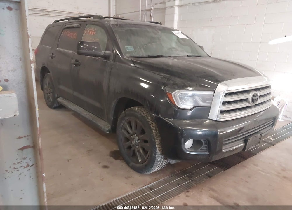 2010 TOYOTA SEQUOIA LIMITED 5.7L V8 VIN: 5TDJY5G1XAS030243
