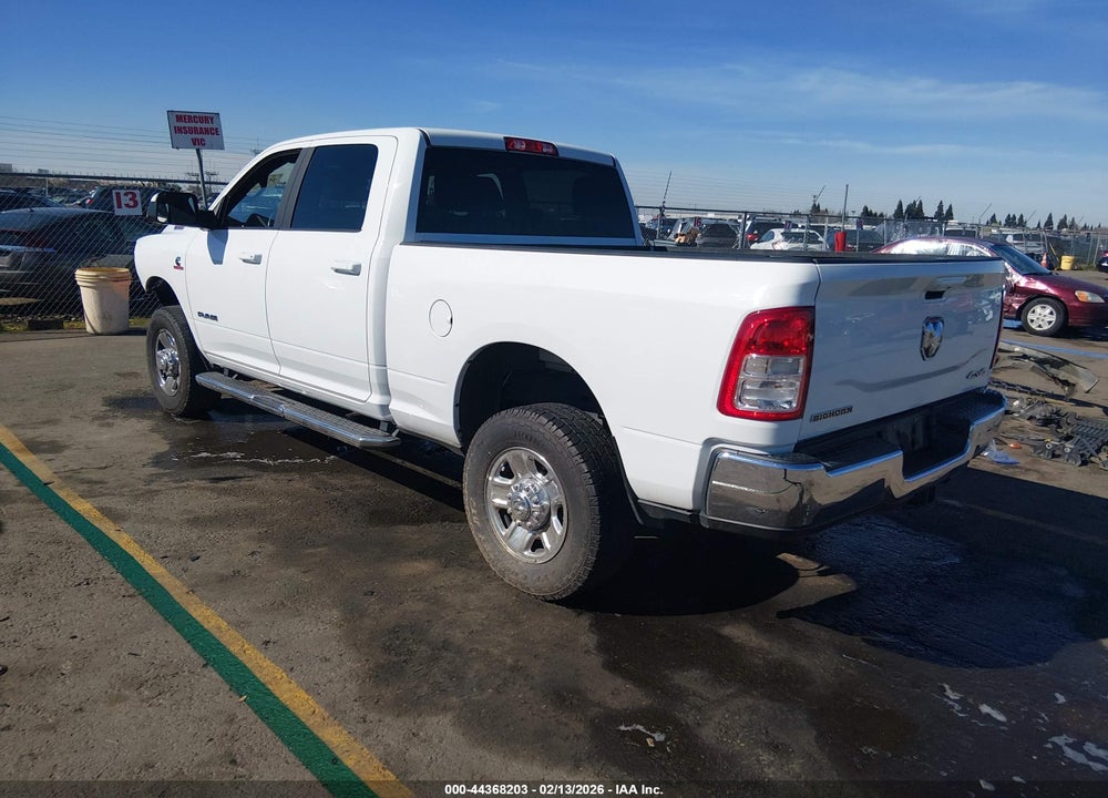 2021 RAM 2500 BIG HORN  4X4 6'4 BOX VIN: 3C6UR5DL3MG605230