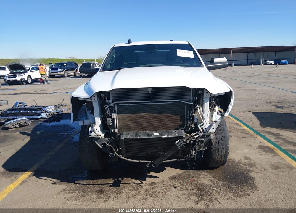 2021 RAM 2500 BIG HORN  4X4 6'4 BOX VIN: 3C6UR5DL3MG605230