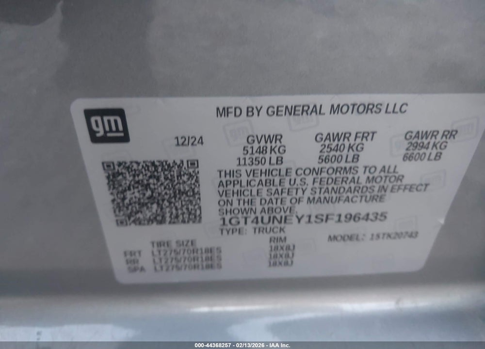 2025 GMC SIERRA 2500HD 4WD  STANDARD BED SLT VIN: 1GT4UNEY1SF196435
