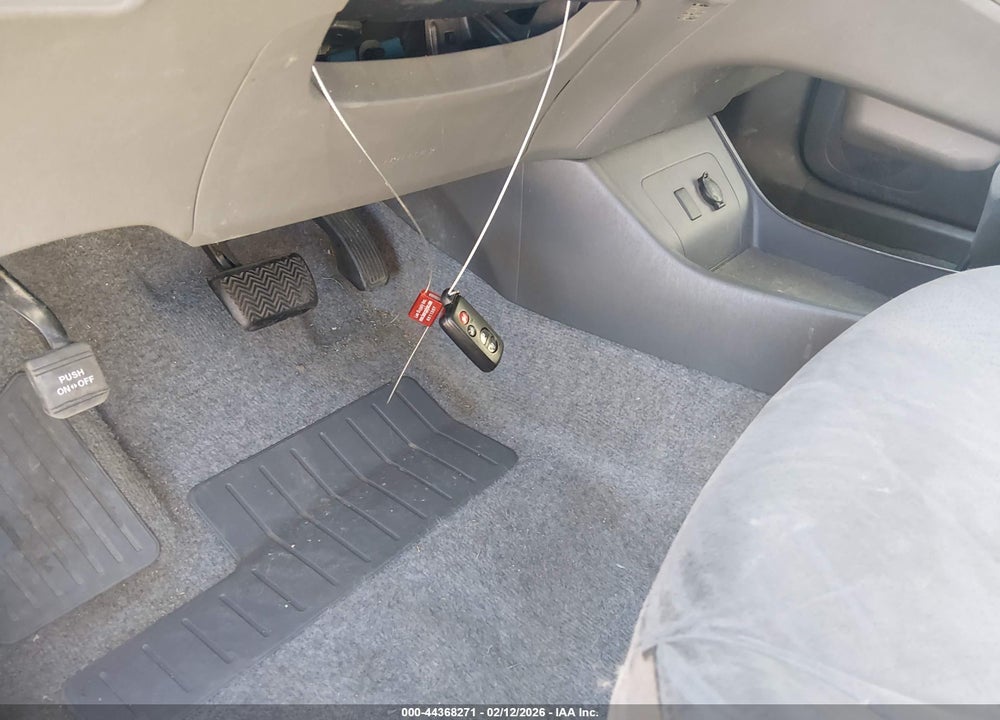 2010 TOYOTA PRIUS III VIN: JTDKN3DUXA0063102
