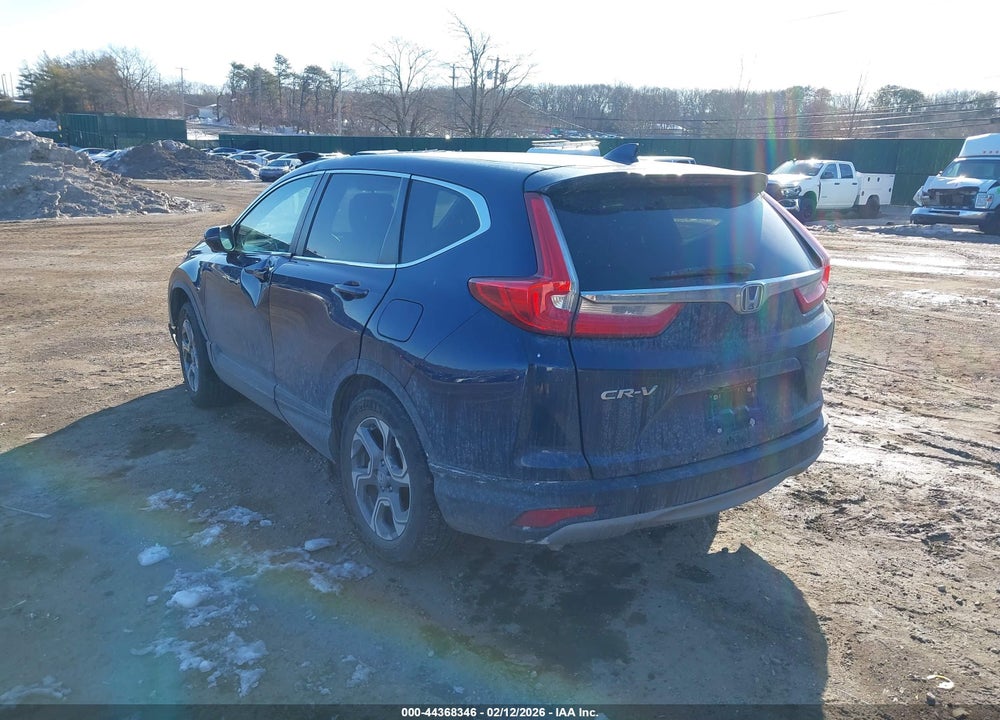 2018 HONDA CR-V EX VIN: 2HKRW2H56JH661330