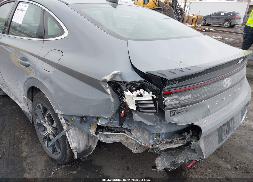 2025 HYUNDAI SONATA SEL VIN: KMHL64JA0SA516524