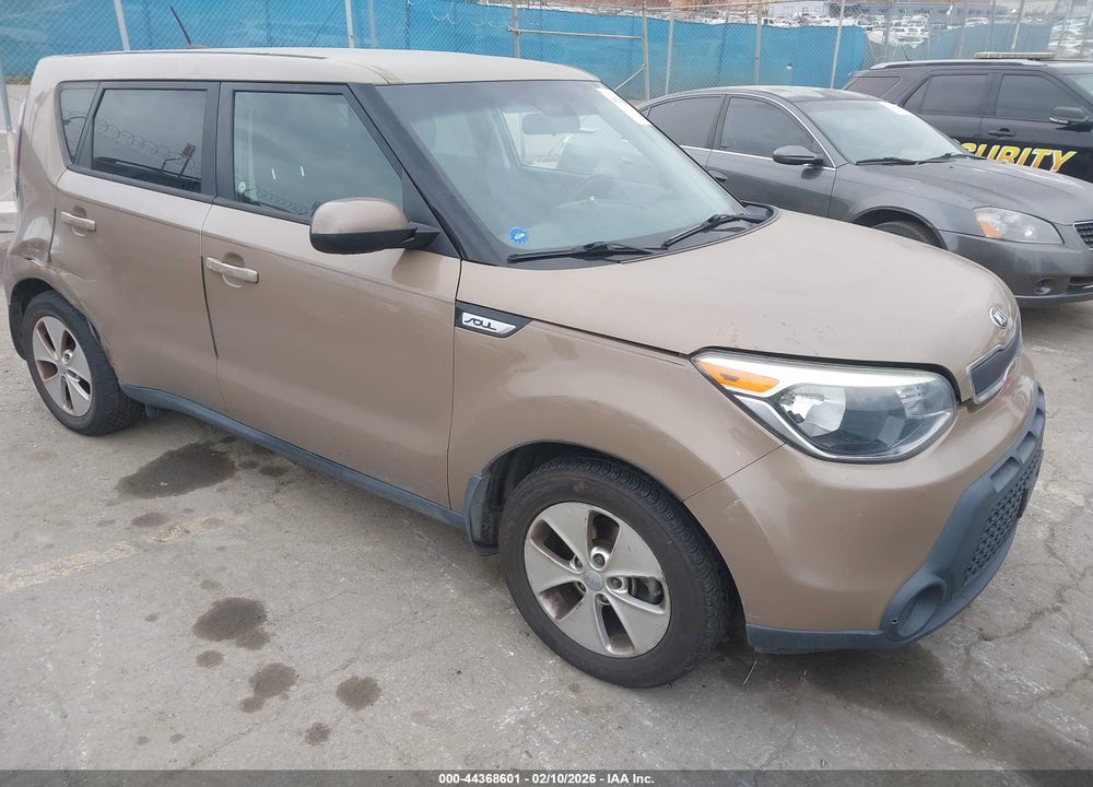 2015 KIA SOUL VIN: KNDJN2A27F7165626