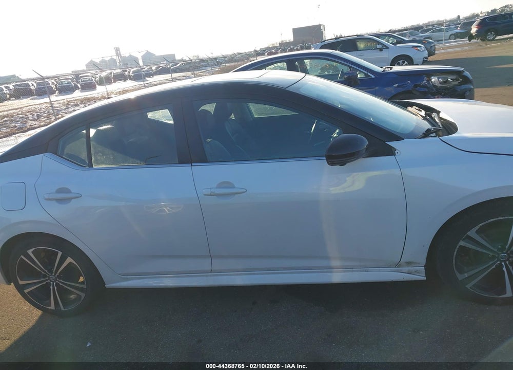 2022 NISSAN SENTRA SR XTRONIC CVT VIN: 3N1AB8DV7NY283239