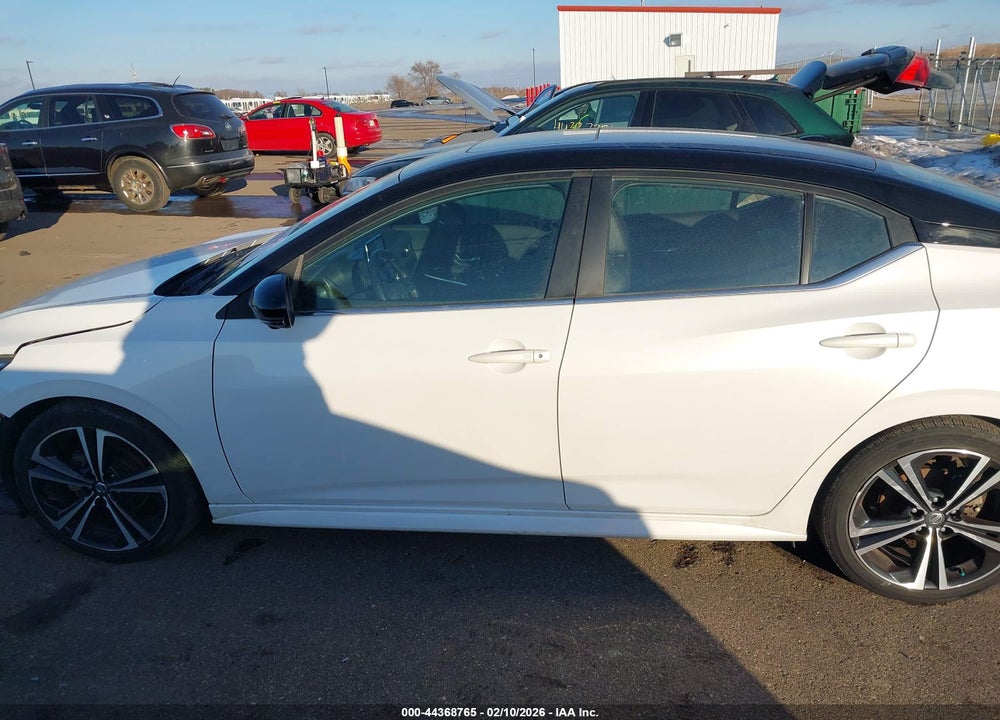 2022 NISSAN SENTRA SR XTRONIC CVT VIN: 3N1AB8DV7NY283239