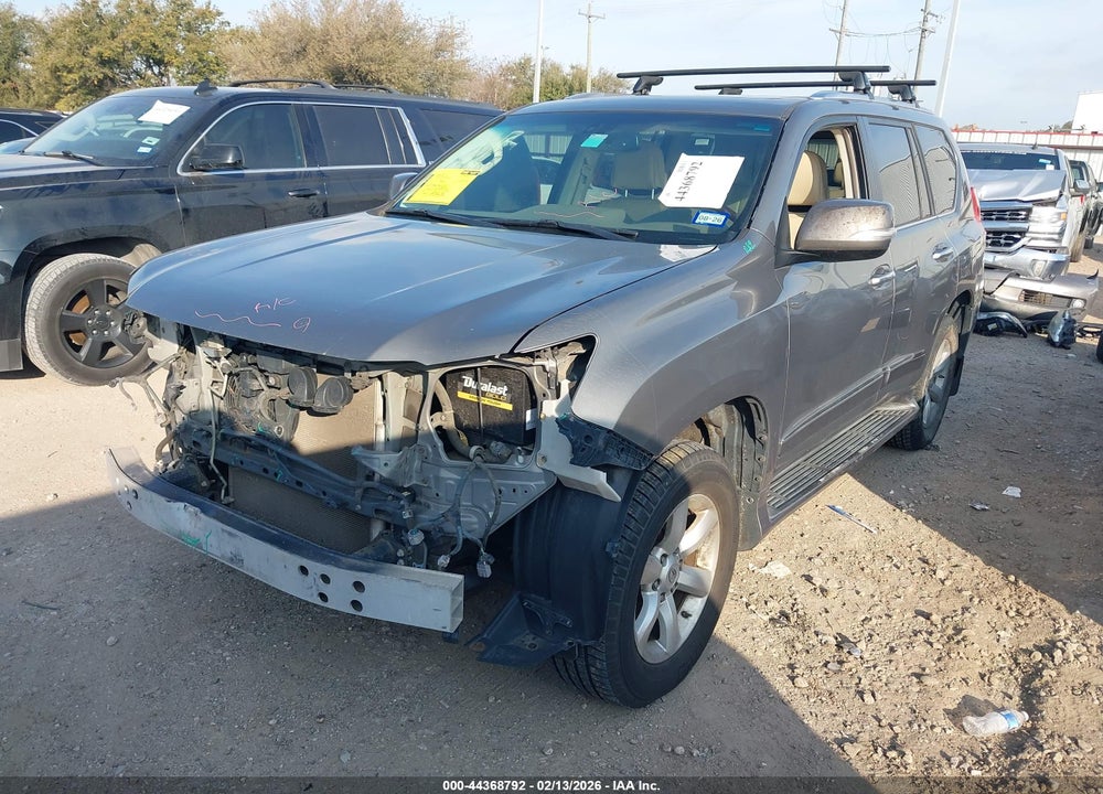 2012 LEXUS GX 460 PREMIUM VIN: JTJJM7FX8C5047660