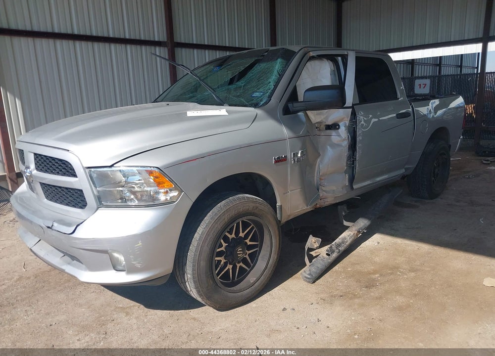 2014 RAM 1500 EXPRESS VIN: 1C6RR7KT1ES471168