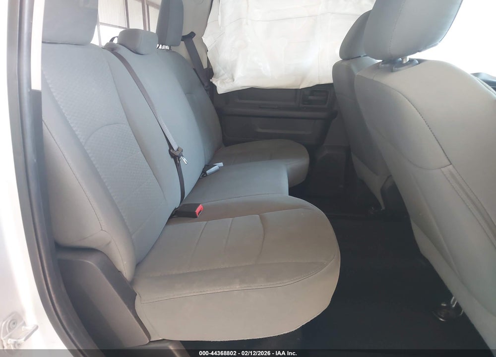 2014 RAM 1500 EXPRESS VIN: 1C6RR7KT1ES471168