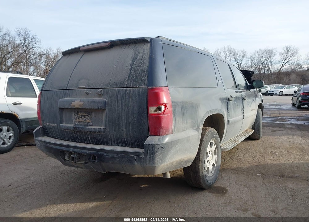 2009 CHEVROLET SUBURBAN 1500 LS VIN: 1GNFC16J39J107856