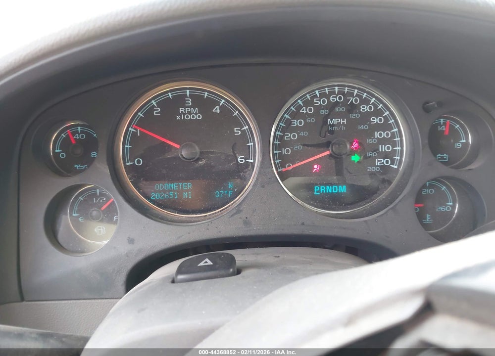 2009 CHEVROLET SUBURBAN 1500 LS VIN: 1GNFC16J39J107856