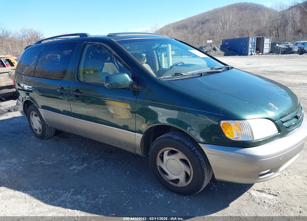 2001 TOYOTA SIENNA XLE VIN: 4T3ZF13C71U325338