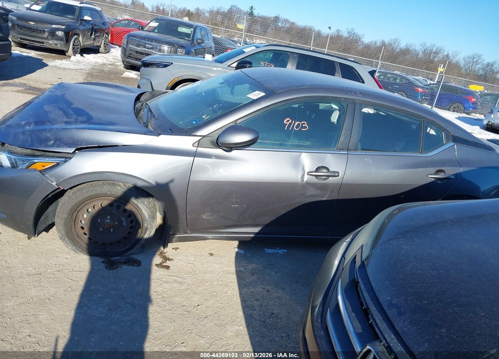 2022 NISSAN SENTRA SV XTRONIC CVT VIN: 3N1AB8CV4NY206233