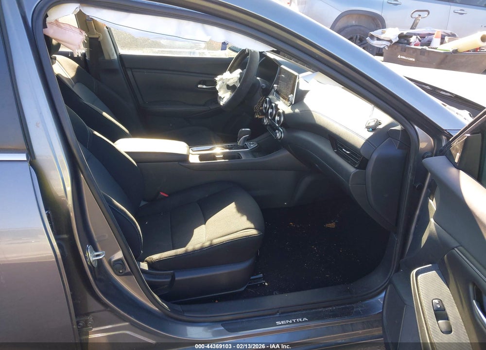 2022 NISSAN SENTRA SV XTRONIC CVT VIN: 3N1AB8CV4NY206233