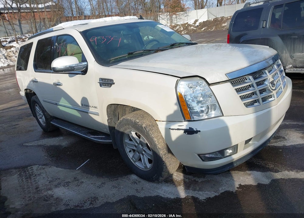 2008 CADILLAC ESCALADE STANDARD VIN: 1GYFK63858R170039