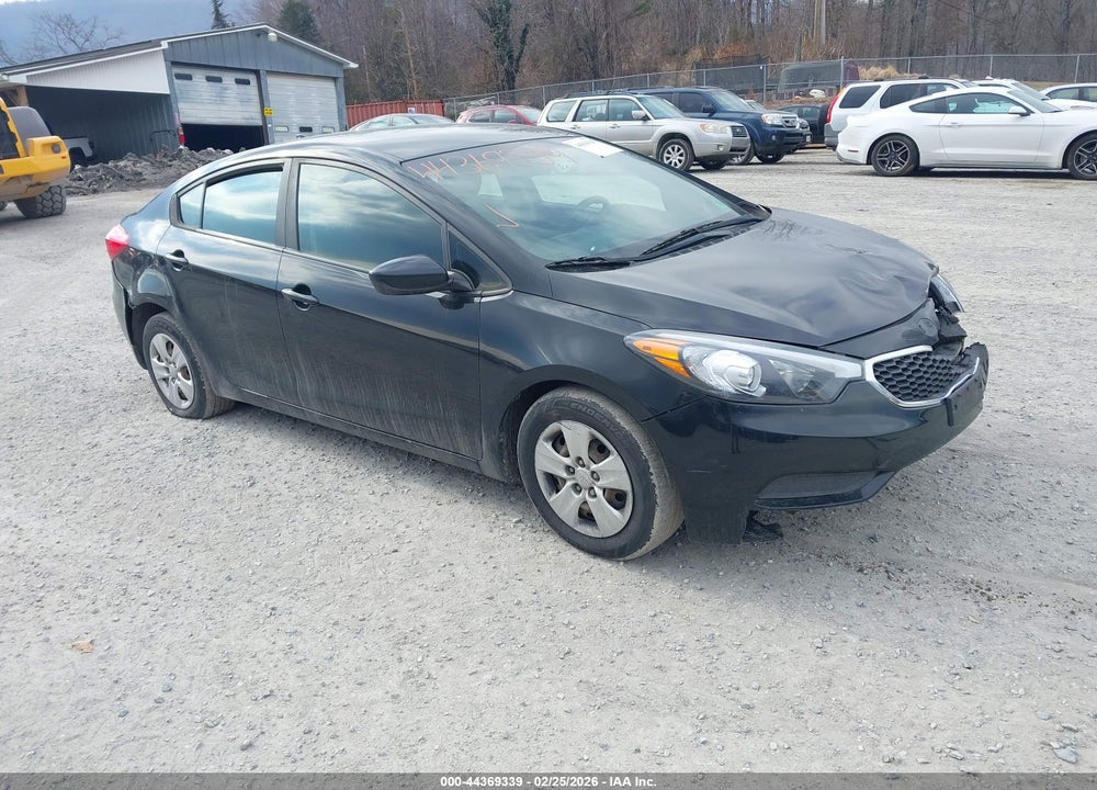 2016 KIA FORTE LX VIN: KNAFK4A63G5613643