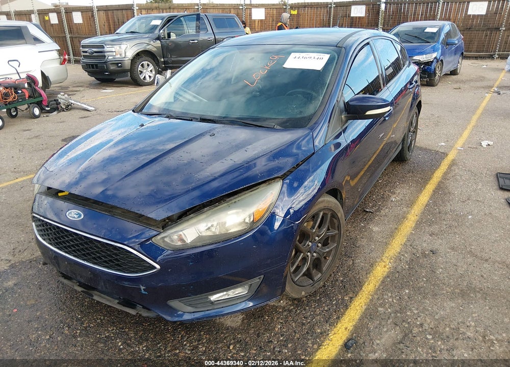 2016 FORD FOCUS SE VIN: 1FADP3K24GL318800