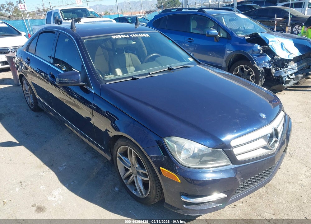 2012 MERCEDES-BENZ C 300 SPORT 4MATIC VIN: WDDGF8BBXCR239426