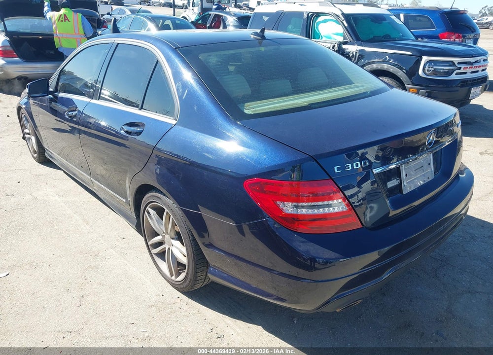 2012 MERCEDES-BENZ C 300 SPORT 4MATIC VIN: WDDGF8BBXCR239426