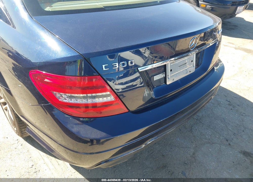 2012 MERCEDES-BENZ C 300 SPORT 4MATIC VIN: WDDGF8BBXCR239426