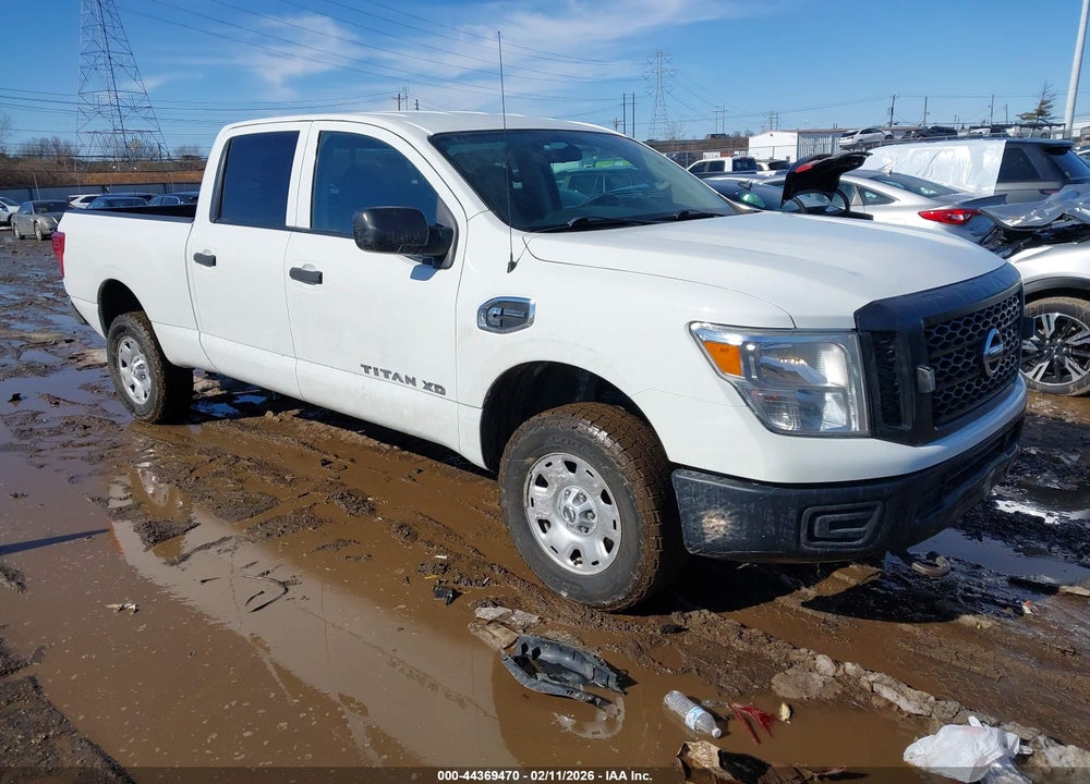 2018 NISSAN TITAN XD S DIESEL VIN: 1N6BA1F39JN551185