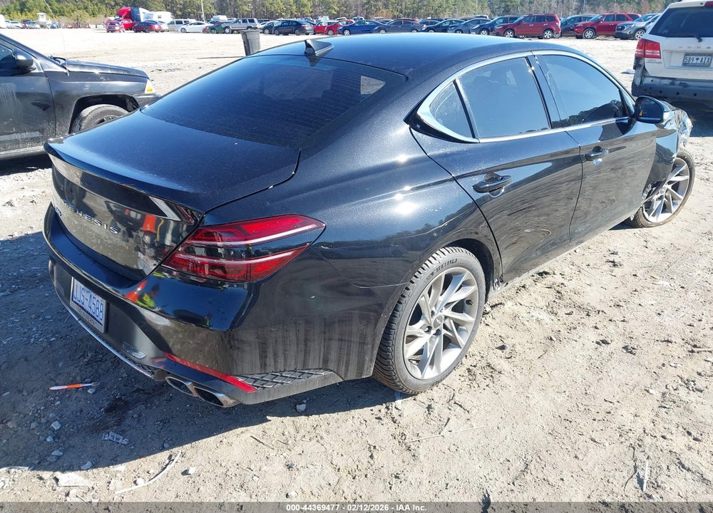 2022 GENESIS G70 2.0T RWD VIN: KMTG34TA5NU086263