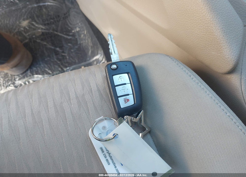 2017 NISSAN ROGUE S VIN: JN8AT2MV1HW009591