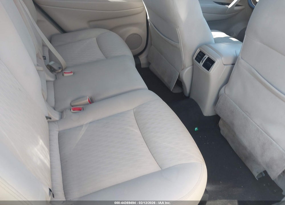 2017 NISSAN ROGUE S VIN: JN8AT2MV1HW009591