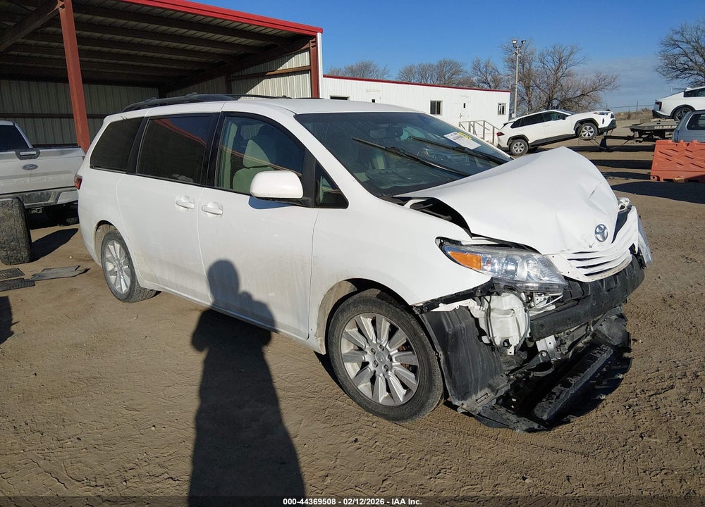 2015 TOYOTA SIENNA LE 7 PASSENGER VIN: 5TDJK3DC4FS119535