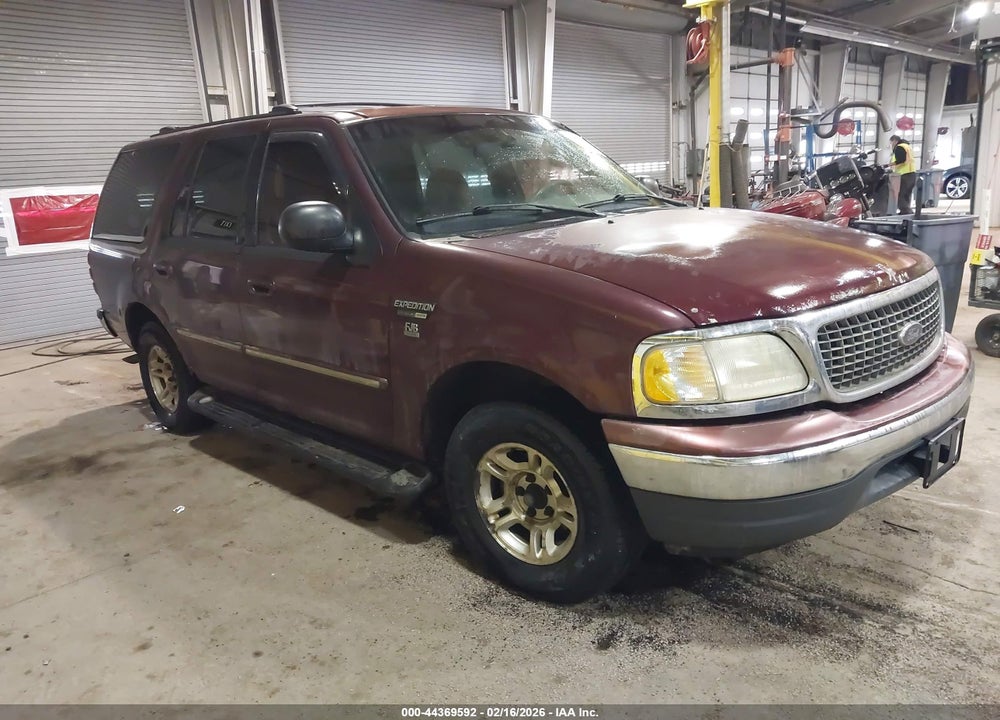 2000 FORD EXPEDITION XLT VIN: 1FMRU1564YLC43475
