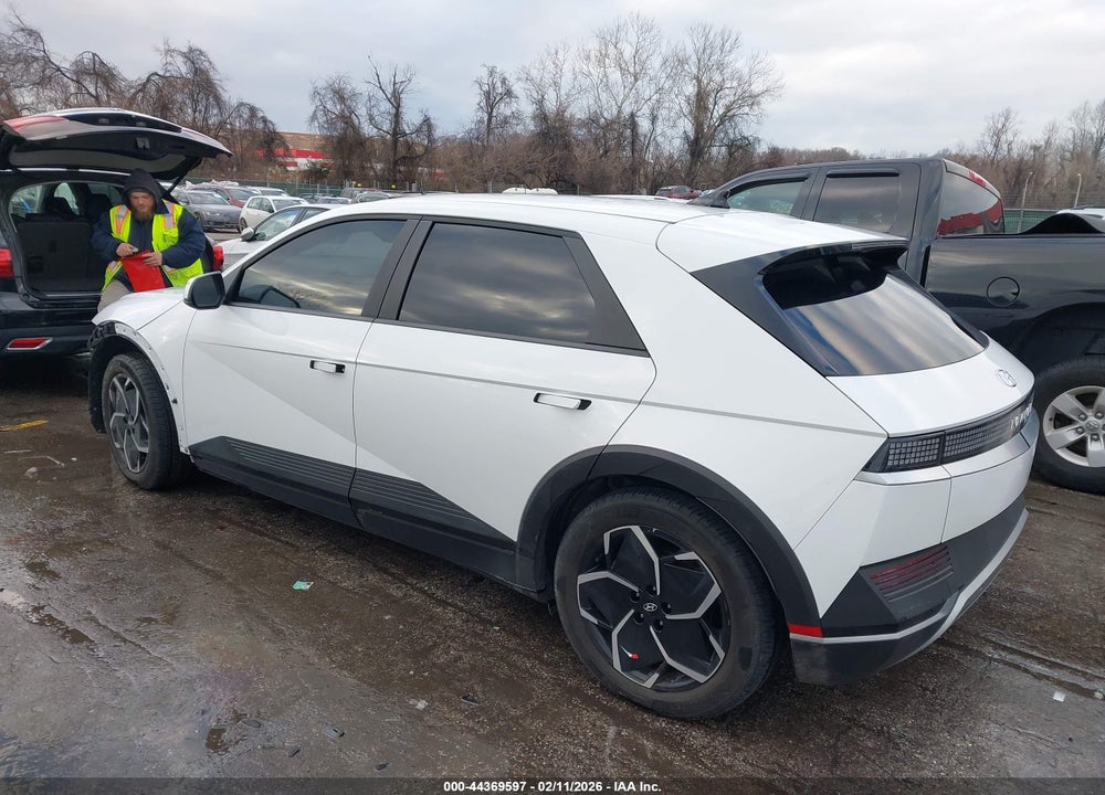 2022 HYUNDAI IONIQ 5 SEL VIN: KM8KNDAF0NU083364