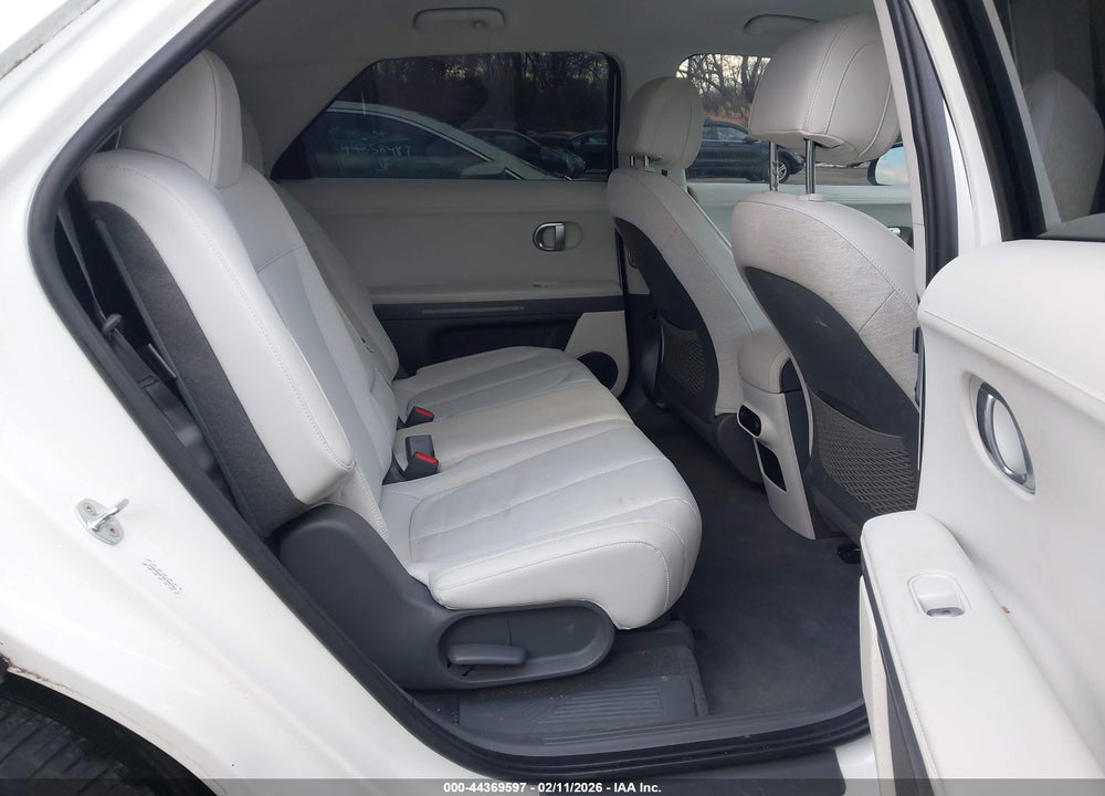 2022 HYUNDAI IONIQ 5 SEL VIN: KM8KNDAF0NU083364