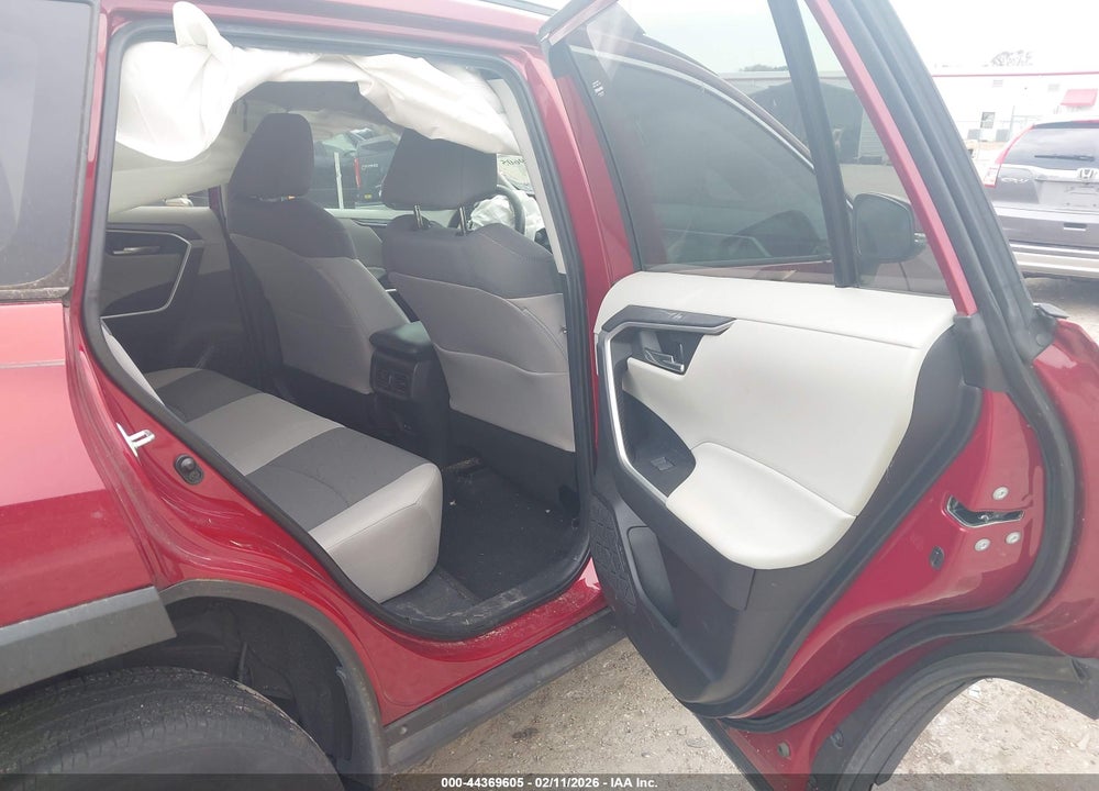 2022 TOYOTA RAV4 XLE VIN: 2T3W1RFV1NW187797