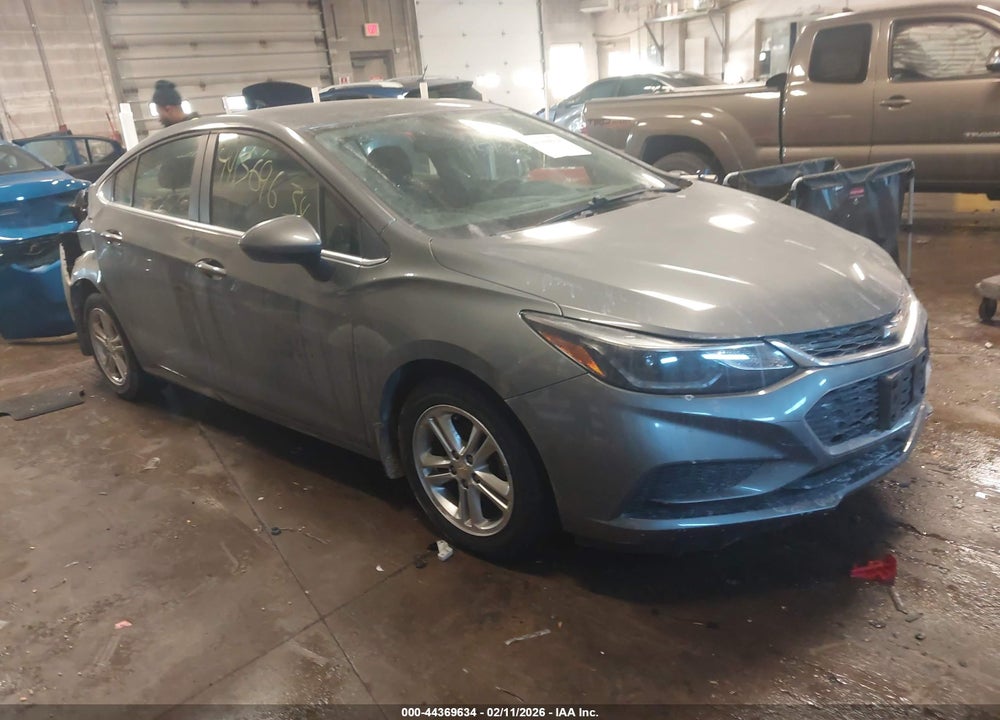 2018 CHEVROLET CRUZE LT AUTO VIN: 1G1BE5SM8J7143741